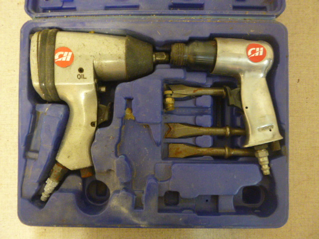 lot 208 image: Campbell Hausfeld Air Set