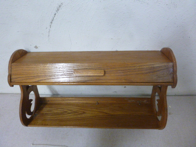 lot 243 image: Wall Shelf