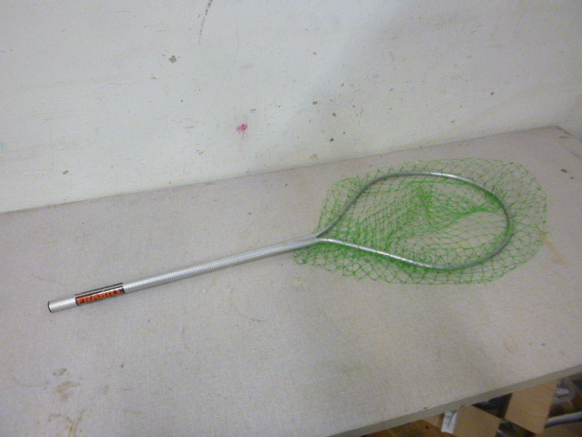 lot 244 image: Frabill Landing Net