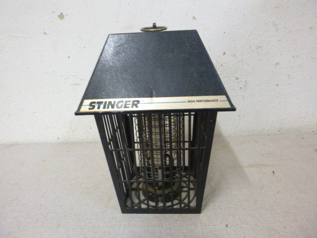 lot 268 image: Stinger Bug Zapper