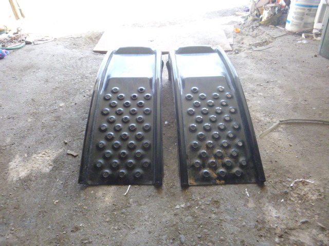 lot 296 image: Pair of Car Ramps