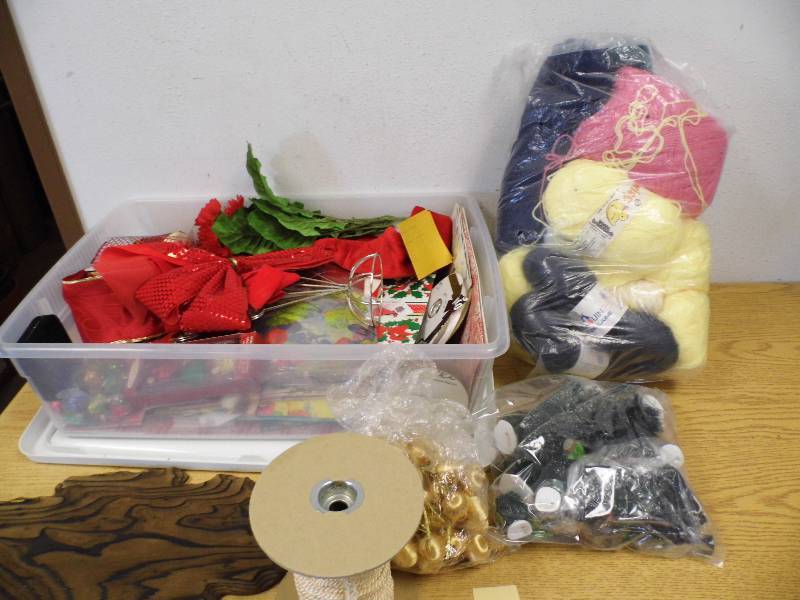 Craft Items w Tote