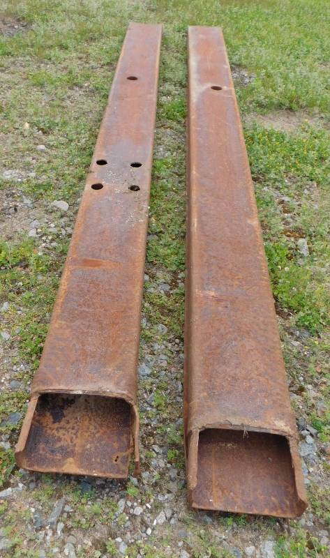 lot 19 image: Pair of Forklift Fork Exentions