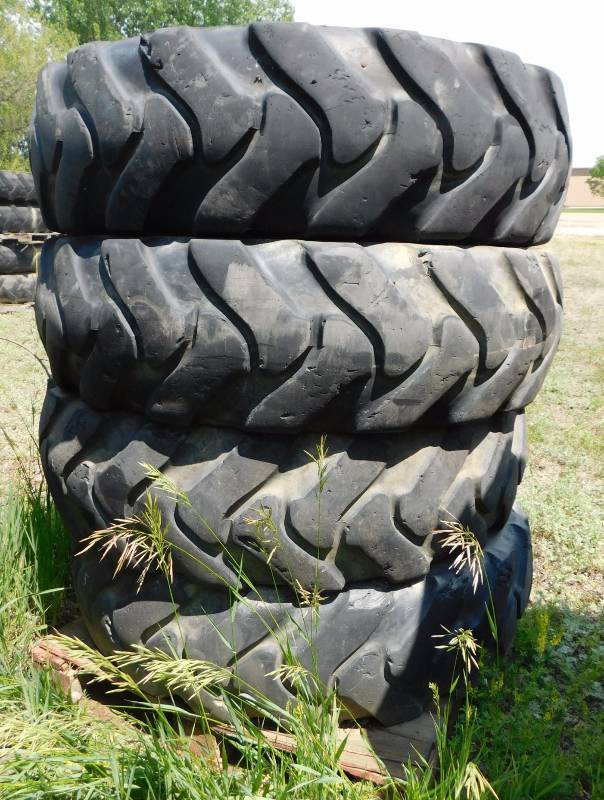 lot 48 image: Foam Filled Tires on Ingersoll Rand Rims #5