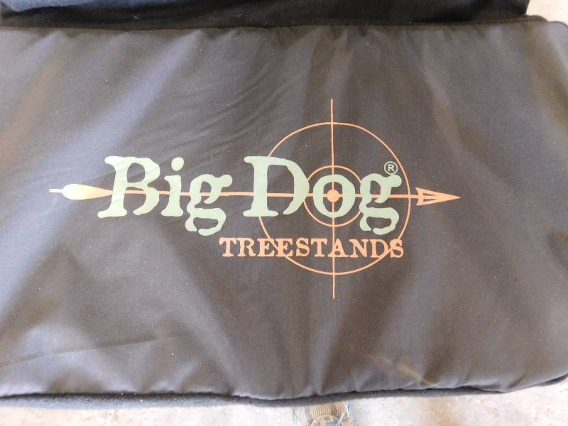 lot 58 image: Two Big Dog Tree Stand Chairs