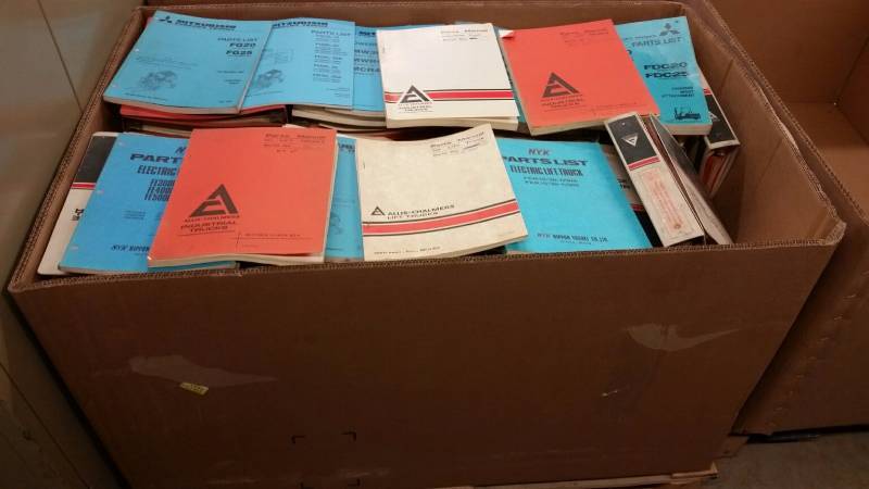 lot 61 image: Misc lot of Manuals