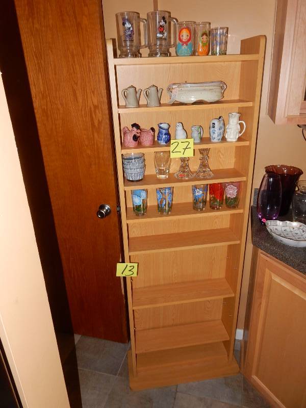 lot 13 image: Simulated lt wood shelf.. Nothing on the shelf.  Very nice shape