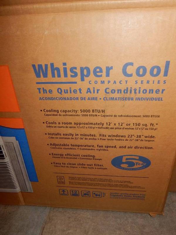lot 1A image: 5000 BTU Air Conditioner.. White Westinghouse.  Works well