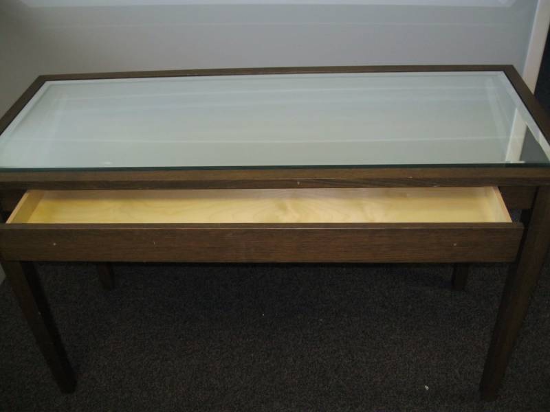 lot 12 image: Mirrored Top Large Entry Table with...