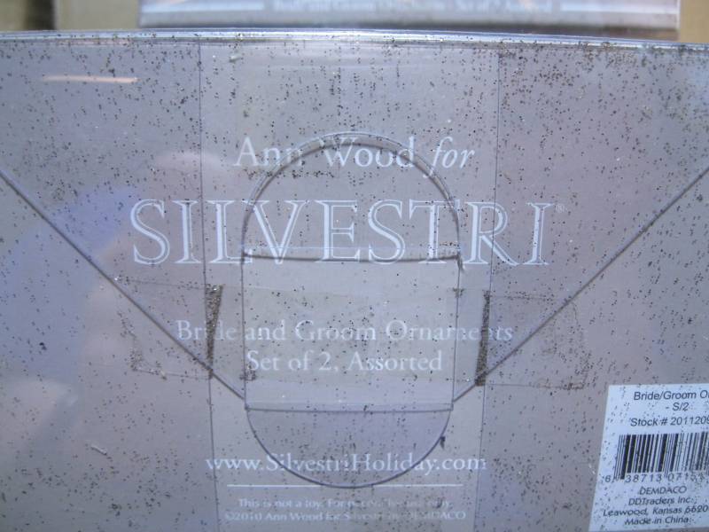 lot 307 image: Lot of 24 Silvestri Bride and Groom...