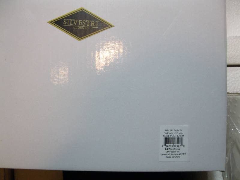 lot 317 image: Lot of 6 Silvestri White Floral Wed...