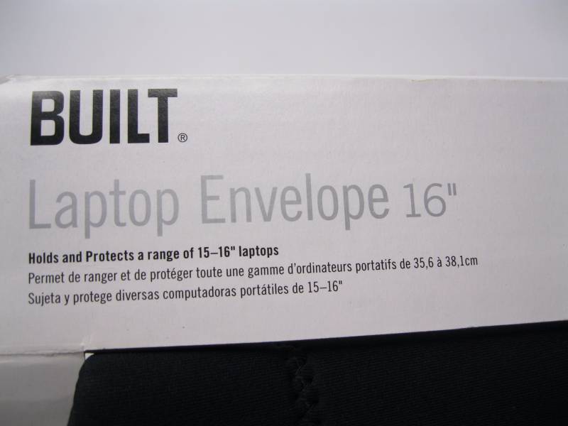 lot 856 image: Built Laptop Envelop 16 Case Bag C...