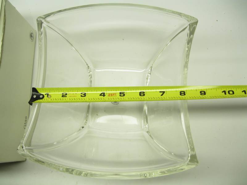 lot 1194 image: Walther-Glas Winx Glass 9.5 bowl...