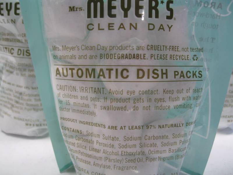 lot 1523 image: Case of 6 Mrs. MeyersClean Day Dish...
