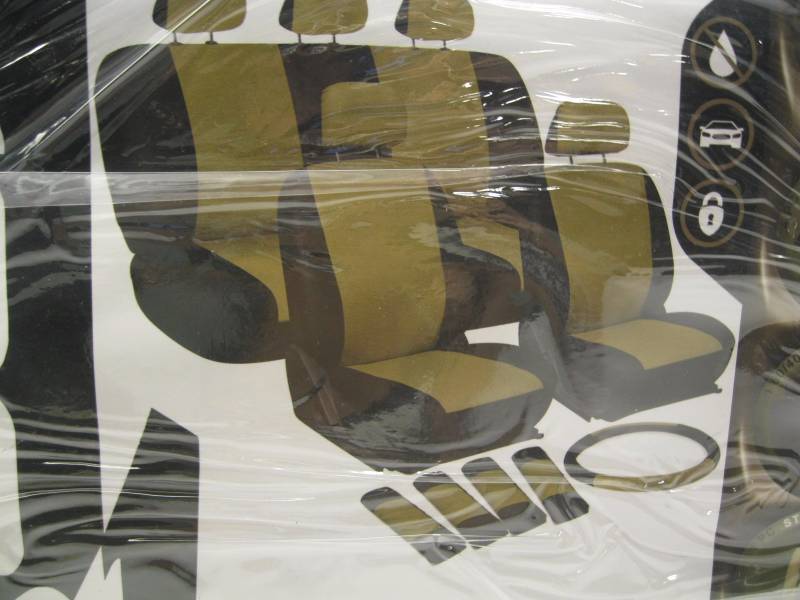 lot 1610 image: Oxgord 17 Piece PVC Leatherette Sea...
