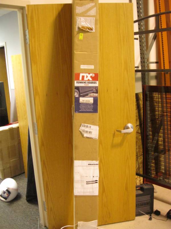 lot 1627 image: DeeZee NXT Running Boards -PART DZ ...