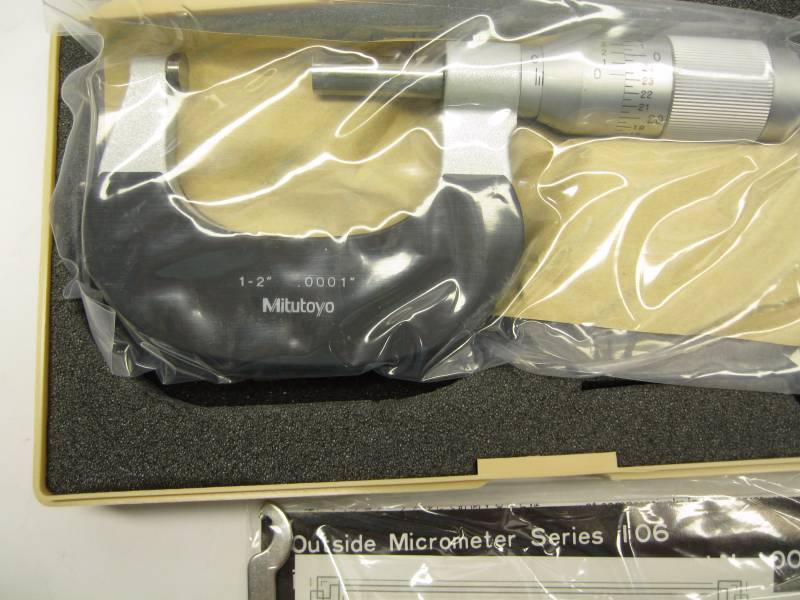 lot 2642 image: Mitutoyo 1-2 .0001 Micrometer Mea...