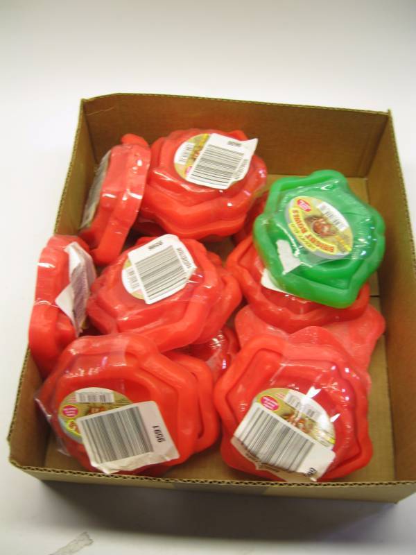 lot 3072 image: Lot of 16 New Hermit Crab Bowls...