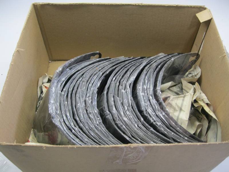 lot 3637 image: Lot of 30 - Replacement Simpson Hel...