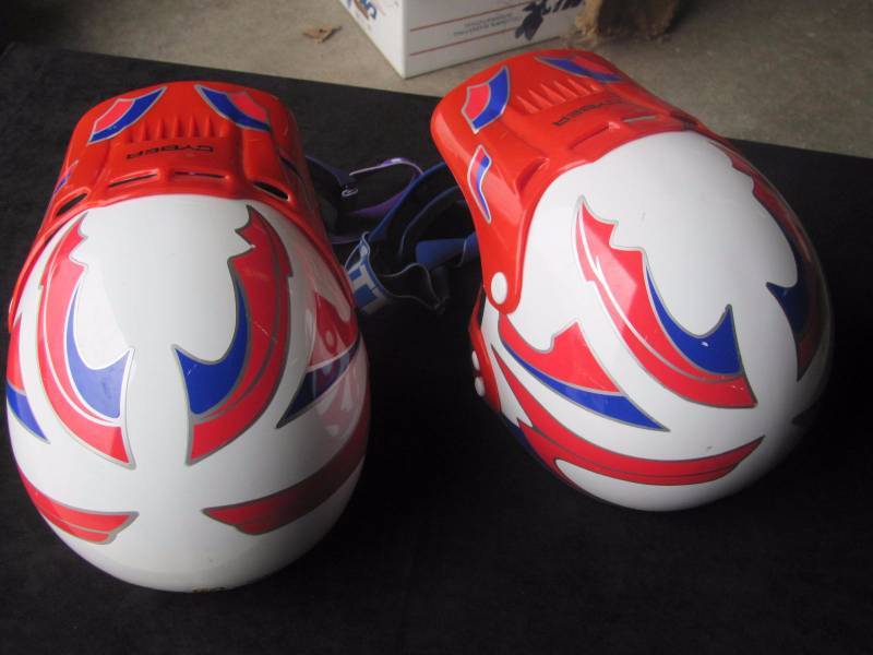 lot 20 image: ATV Helmet Lot