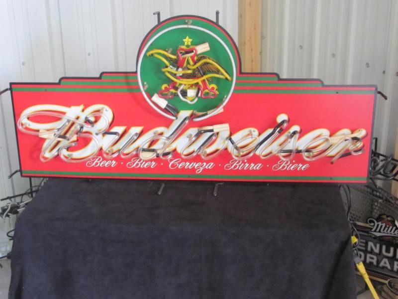 lot 38 image: Budweiser Classic Logo Background Neon Bar Sign