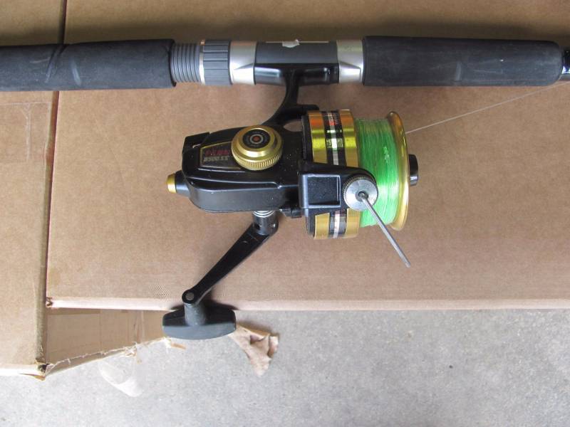 lot 53 image: Penn Power Stick Rod & Reel