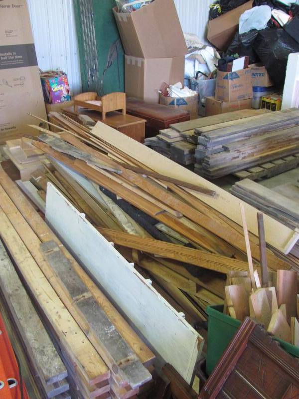 lot 134 image: Double Pallet of Misc Lumber