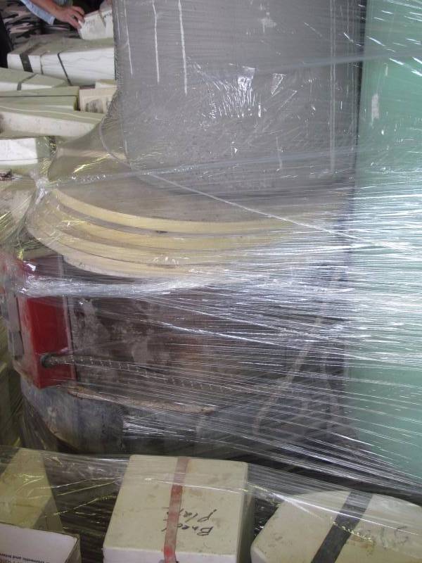 lot 146 image: Ceramic Kiln & Ceramic Potter Accessory Pallet