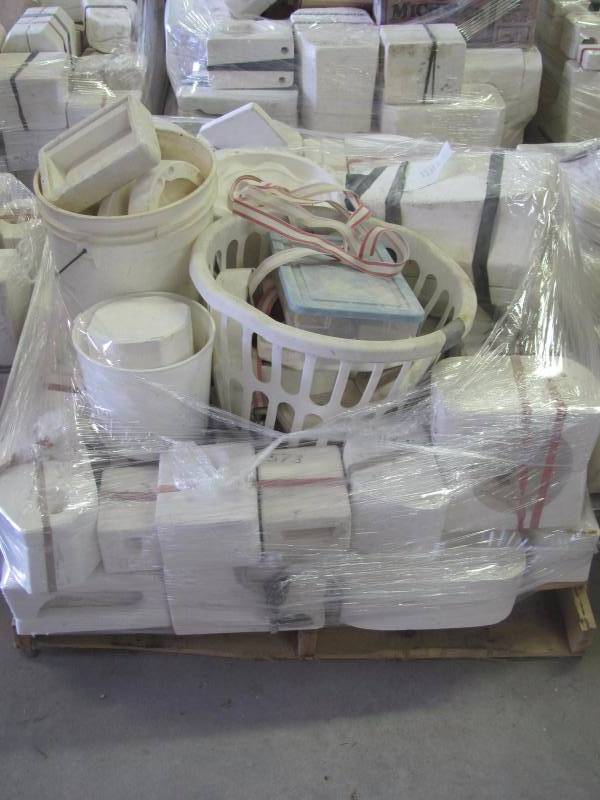 lot 148 image: Ceramic Molds Pallet #3