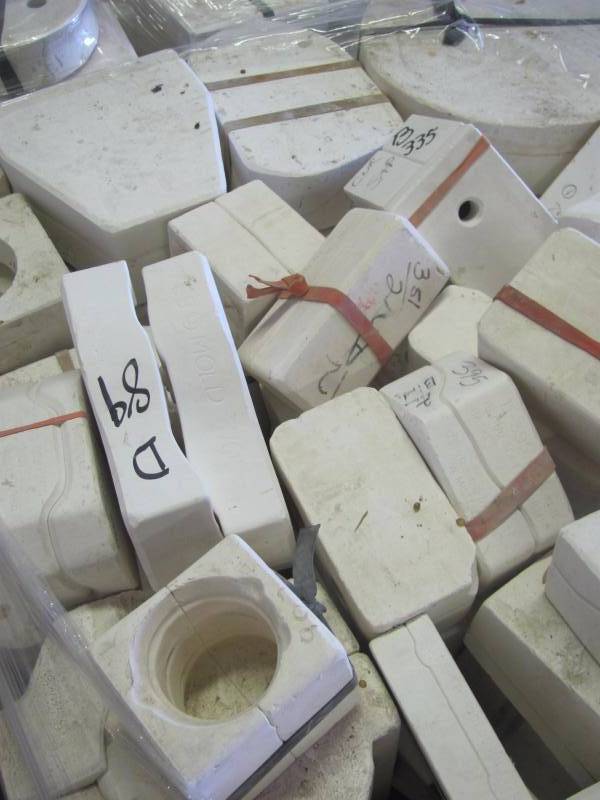 lot 155 image: Ceramic Molds Pallet #10