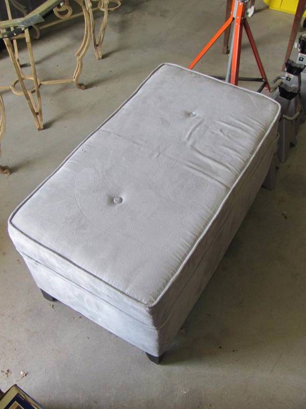 lot 191 image: Microfiber Storage Ottoman