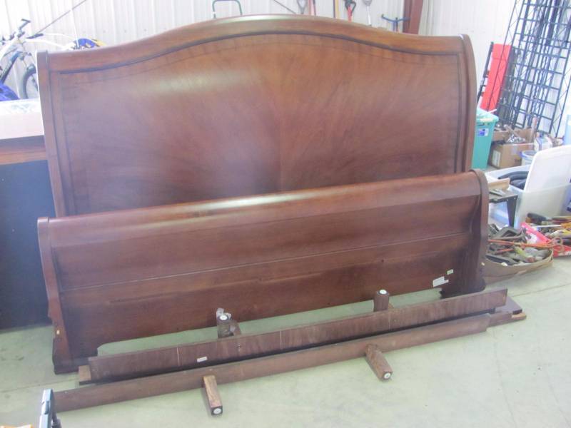 lot 202 image: Evolution King Size Sleigh Bed