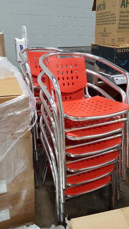 lot 61 image: Lot of (12) Outdoor Patio Chairs