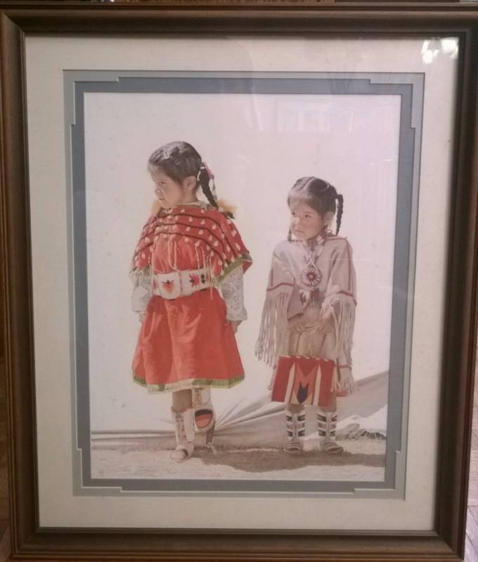 lot 71 image: Steve Forbis Print - Two Little Indian Girls  - 3