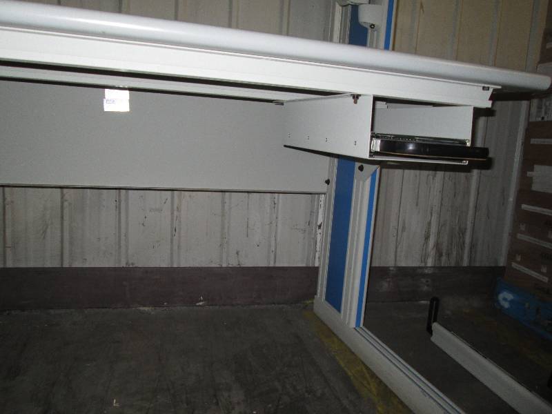 Work Bench - Sturdy