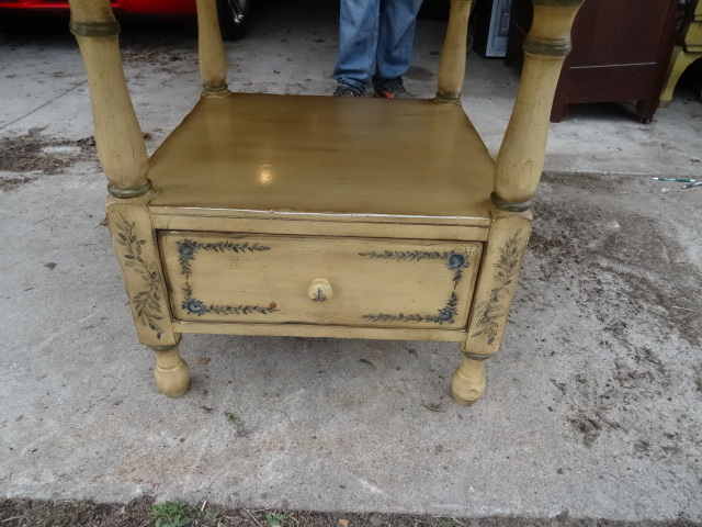 50 decorative table. One drawer. Solid wood