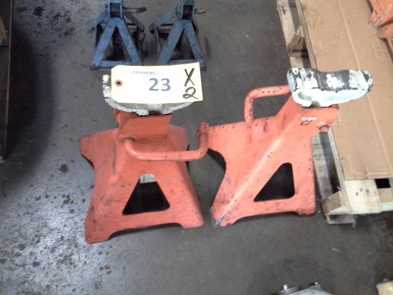 Pair of Jack Stands