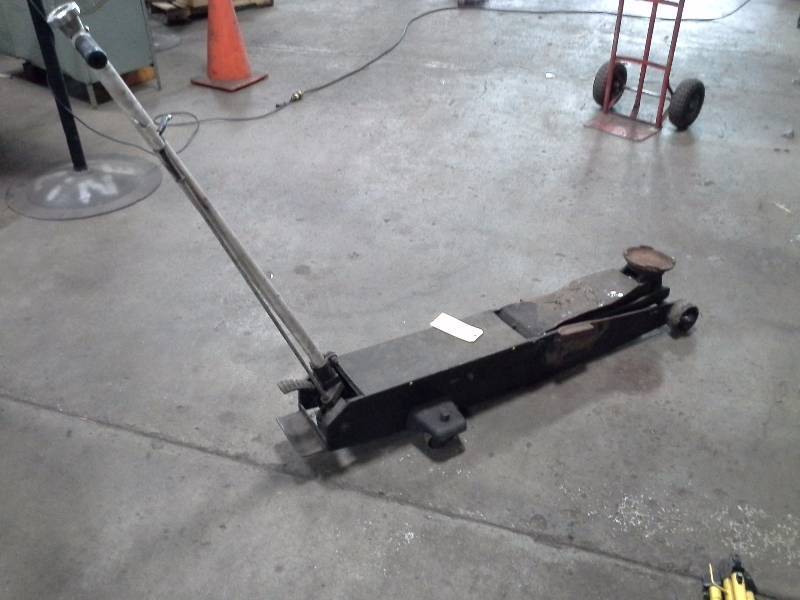 Large Rolling Jack