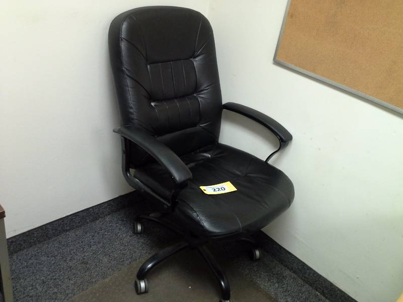 Extra Large Office Chair