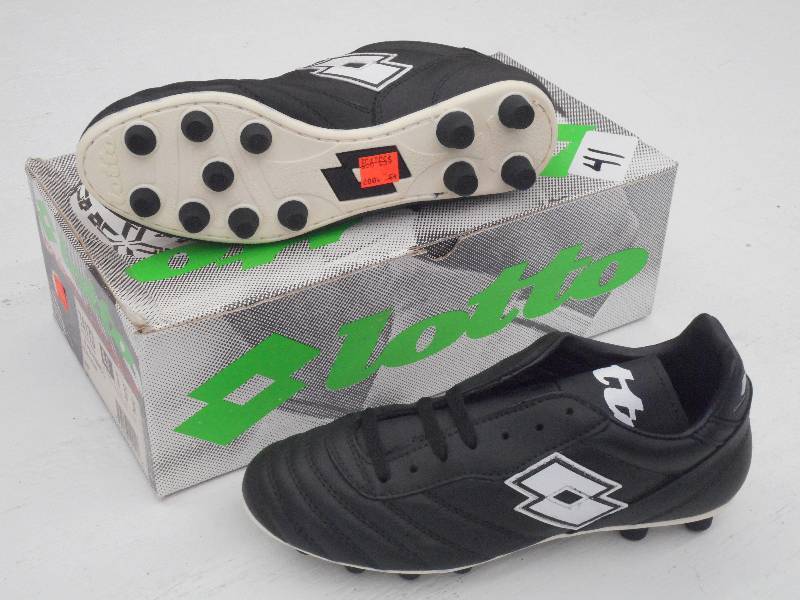 lot 41 image: New Lotto UPU Primo Soccer Shoes, S...