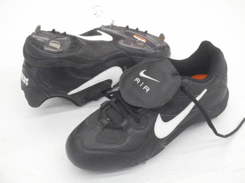 lot 60 image: New Nike Air Zoom BaseballSoftball...