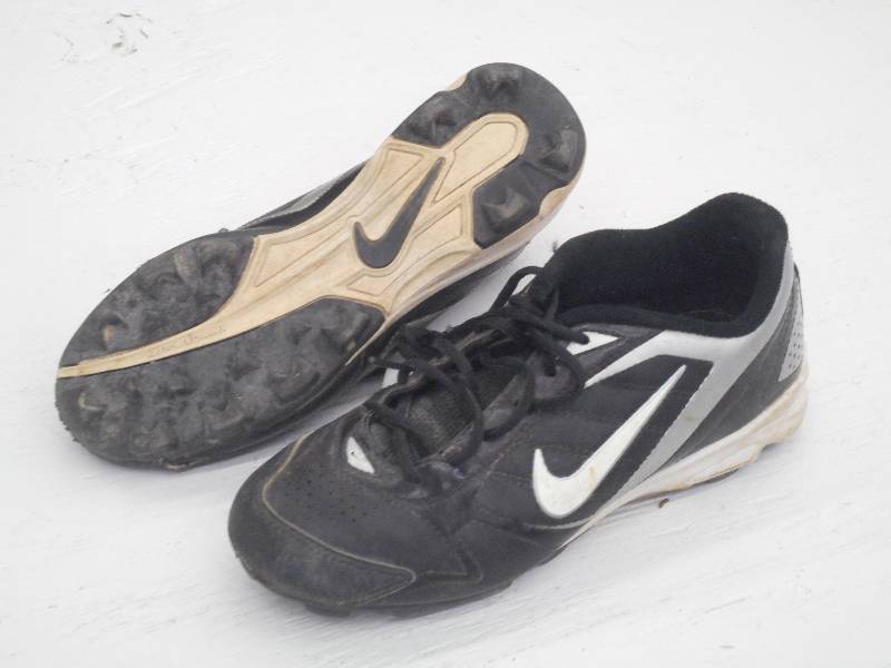 lot 67 image: Nike BlackSilver BaseballSoftball...