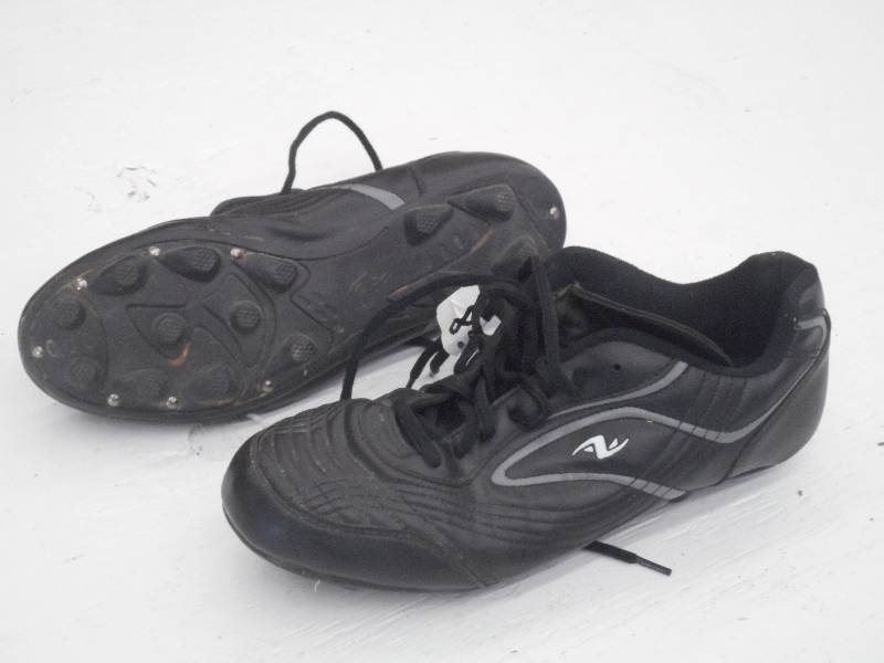 lot 85 image: Black With Grey Soccer Shoes, Size ...
