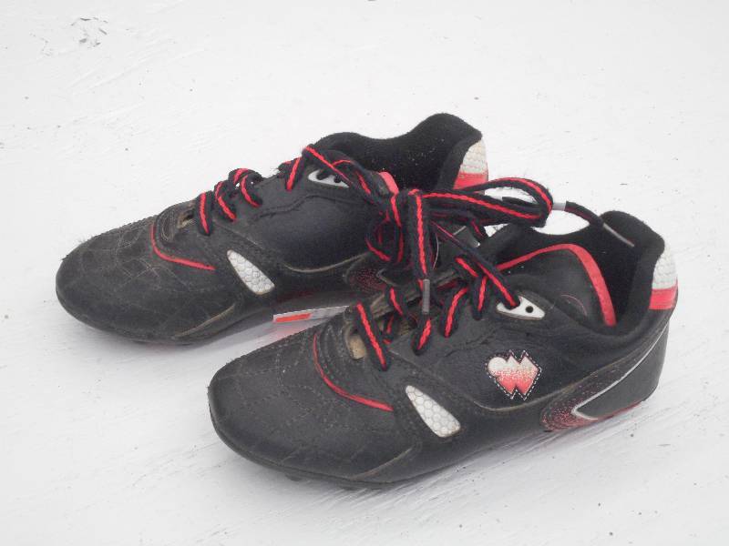 lot 97 image: Worth BlackRedWhite Soccer Shoes,...