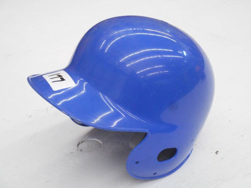 lot 177 image: Rawlings Large 7 18--7 14 Batting...