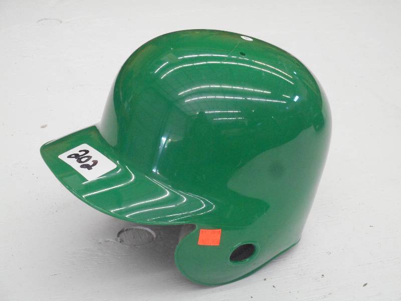 lot 202 image: American Baseball Caps Size Xtra La...