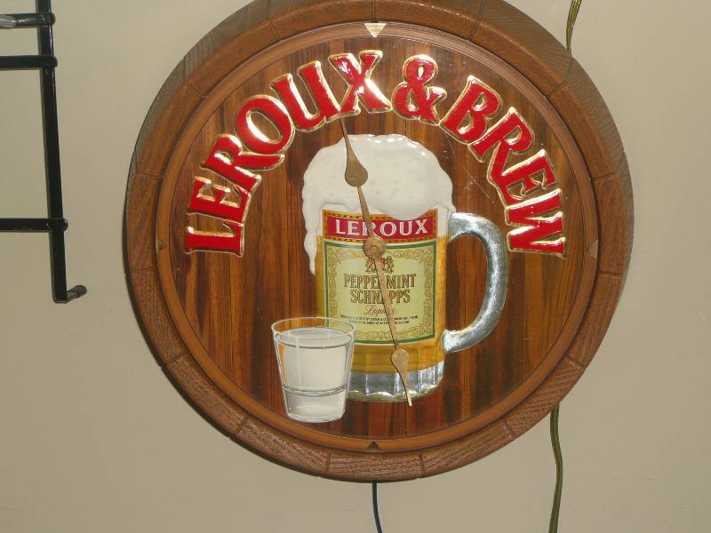 LeRoux Clock