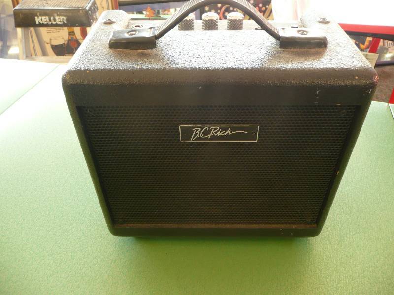 BC Rich Amp