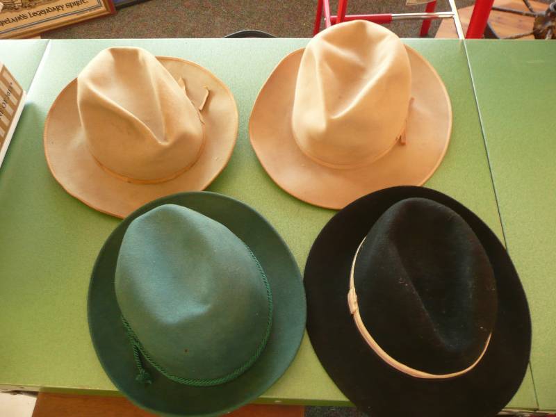 4 Hat Group
