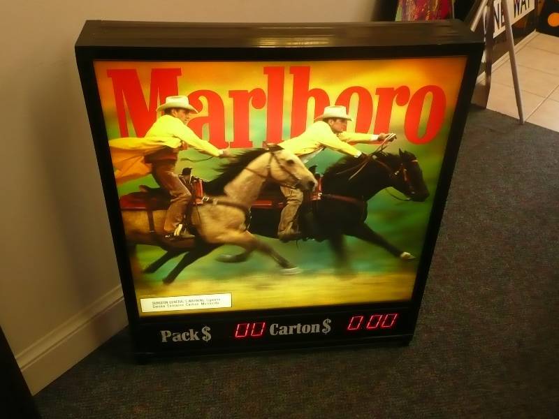 Marlboro Cigarette Light